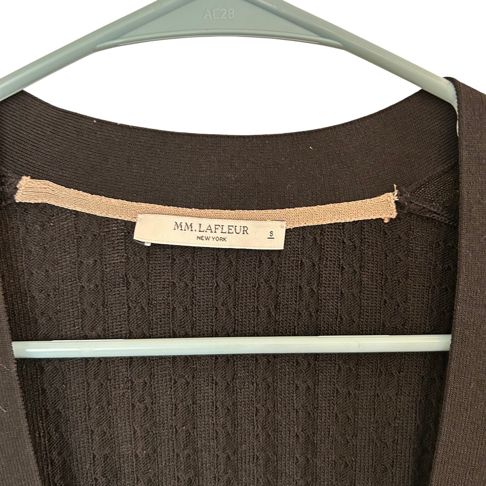 MM LaFleur Cardigan Womens S Black Cable Knit V-Neck Button Italian Yarn Sweater - Picture 2 of 8
